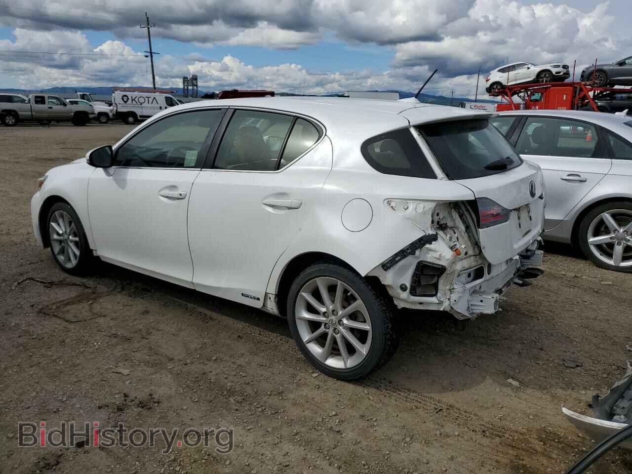 2013 LEXUS CT 200 - VIN: JTHKD5BH1D2162497 - Фото 2