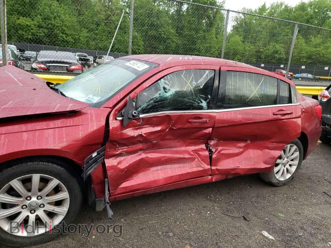 2011 CHRYSLER 200 - VIN: 1C3BC1FB2BN584068 - Фото 10