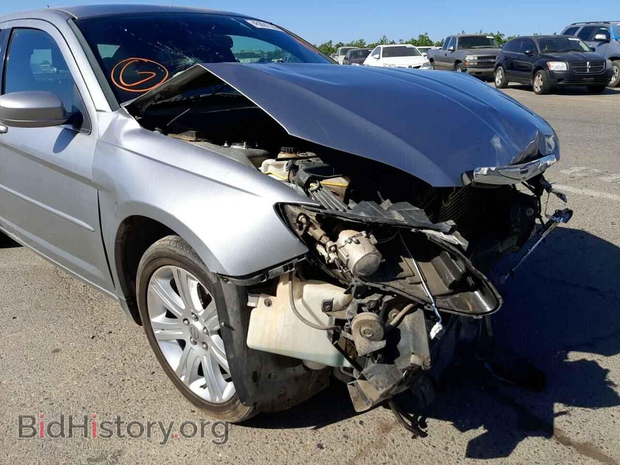 2013 CHRYSLER 200 - VIN: 1C3CCBBB7DN732363 - Photo 9