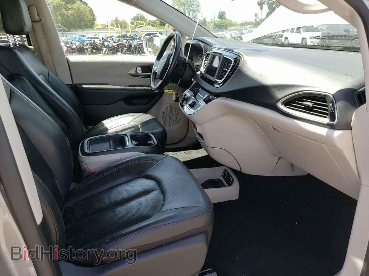 2020 CHRYSLER PACIFICA - VIN: 2C4RC1BG7LR205095 - Фото 5