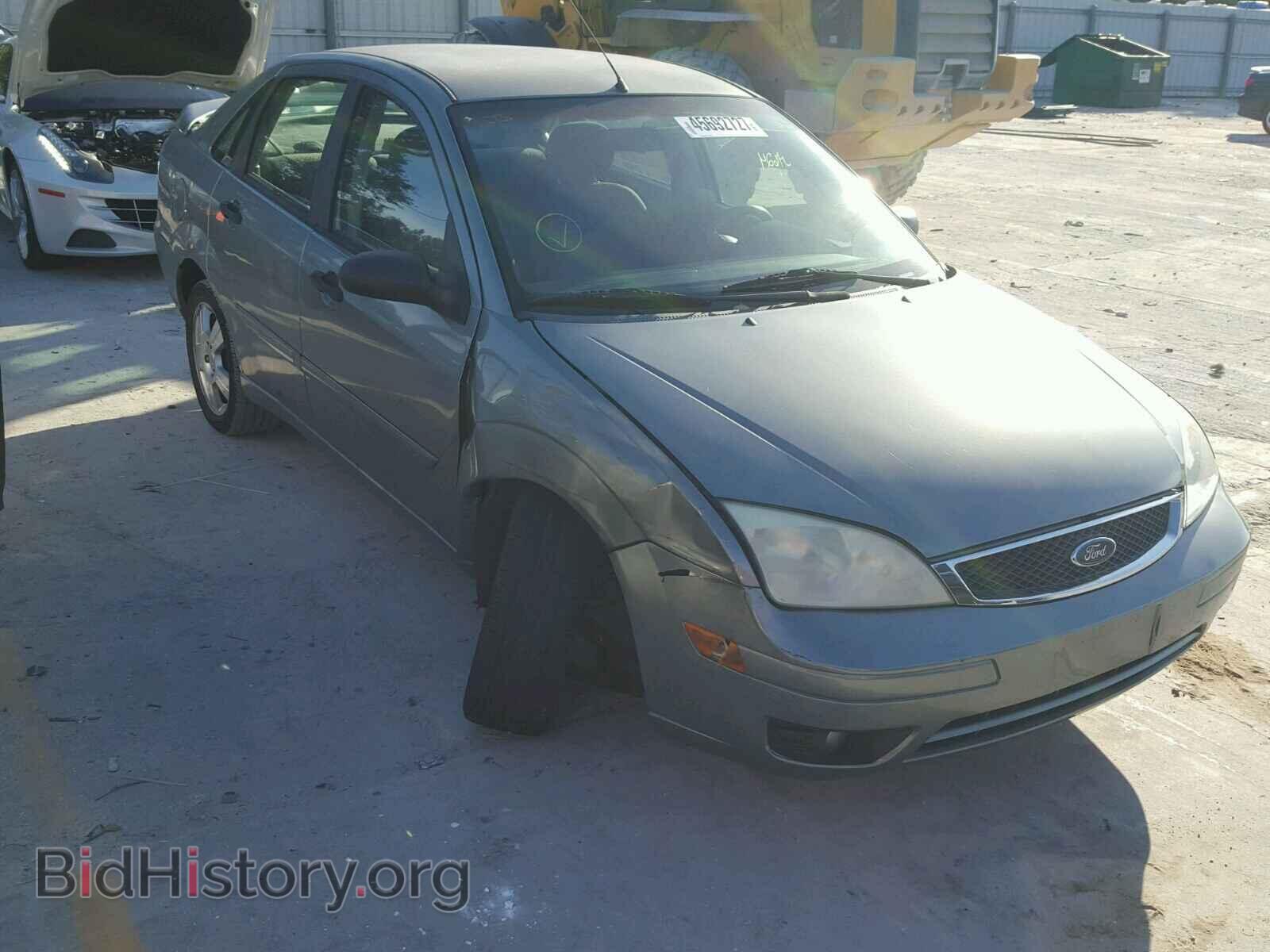 Photo 1FAFP34N95W155489 - FORD FOCUS 2005