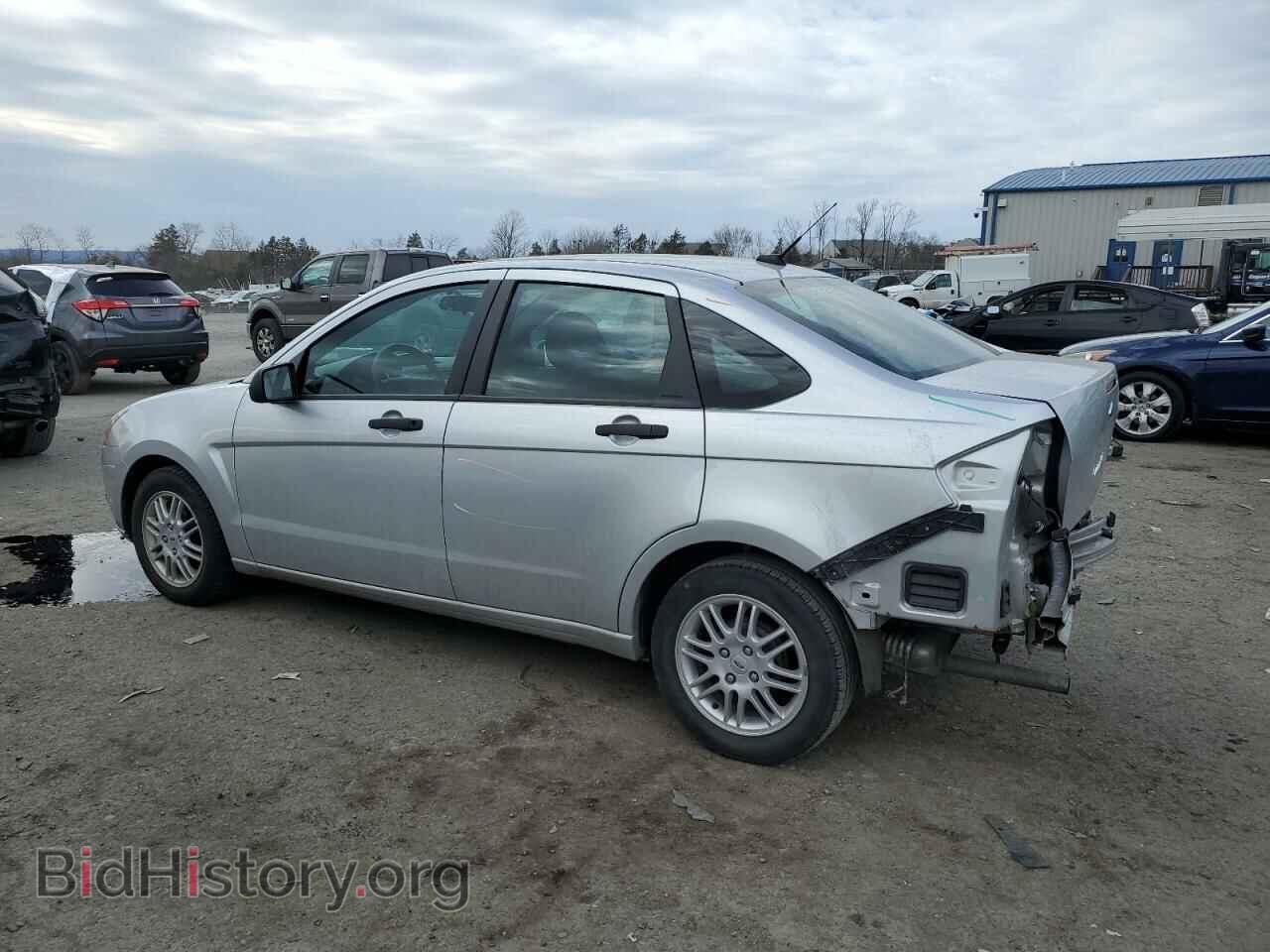 2010 FORD FOCUS - VIN: 1FAHP3FN4AW220085 - Фото 2