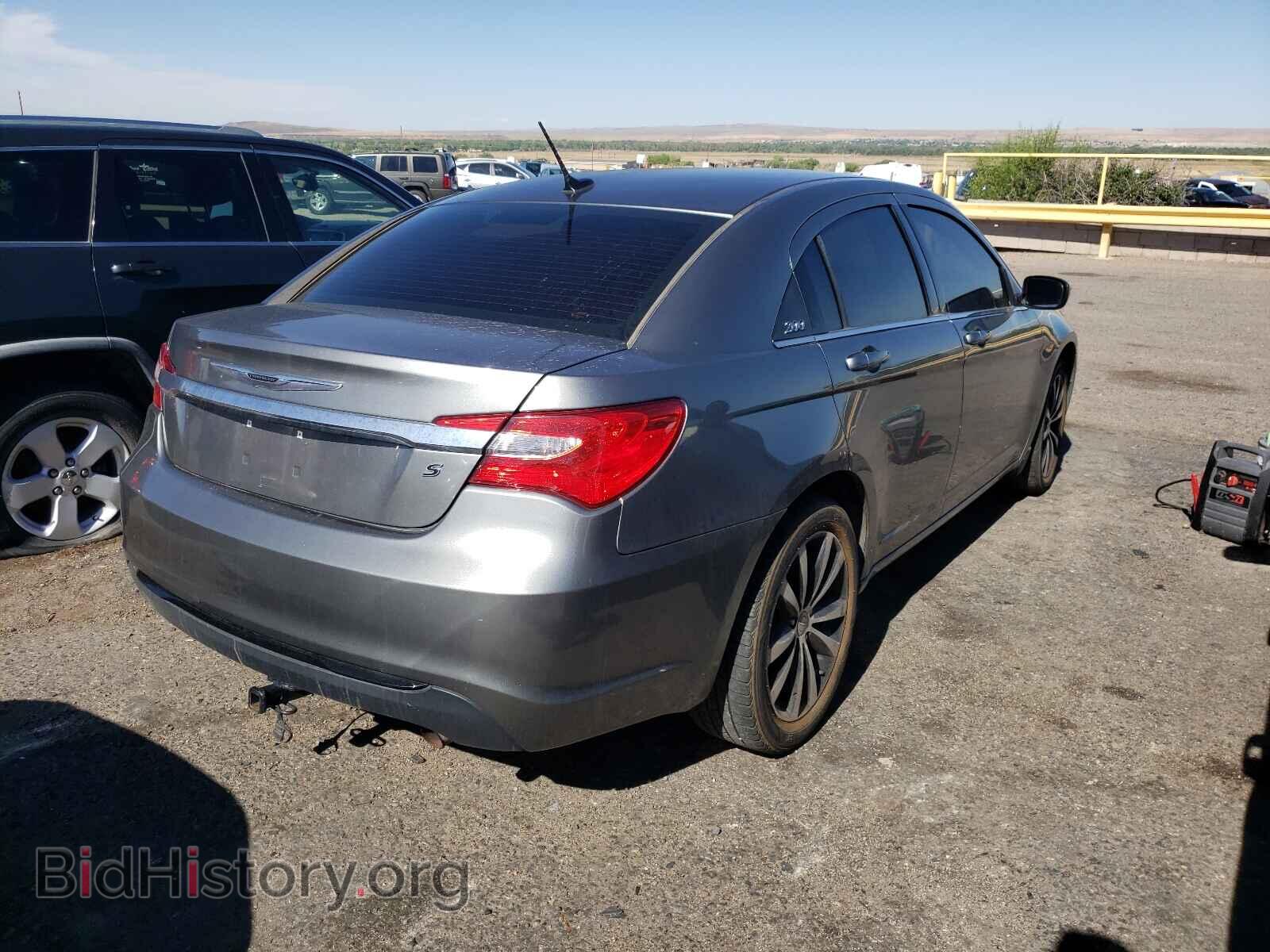 2013 CHRYSLER 200 - VIN: 1C3CCBBB2DN674775 - Фото 4