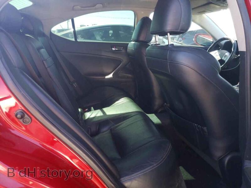 2012 Lexus IS (VIN JTHBF5C21C5172206) — photo 10 of 12