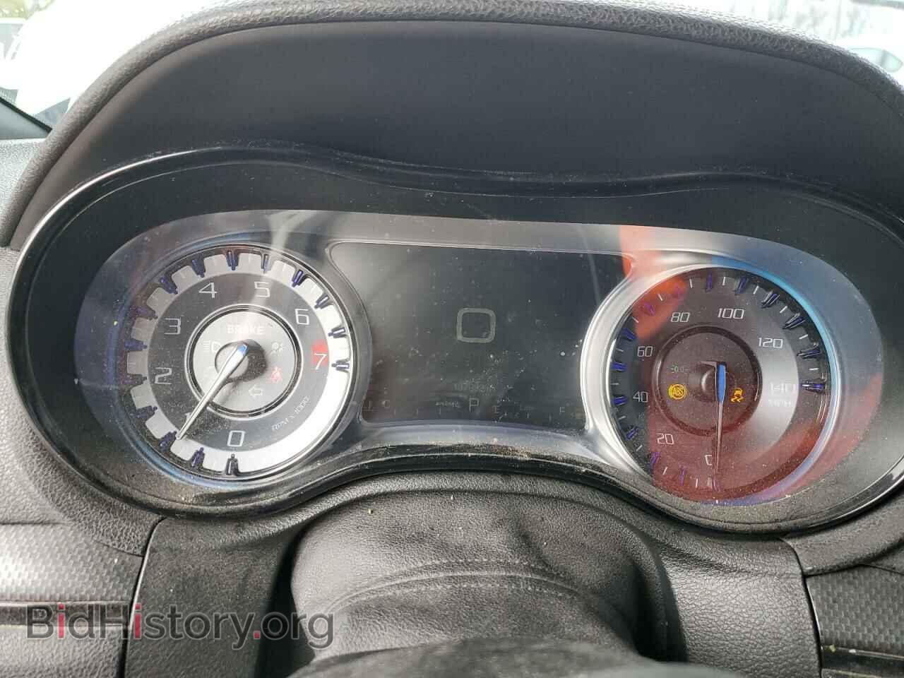 2016 CHRYSLER 300 - VIN: 2C3CCABG5GH182213 - Фото 9