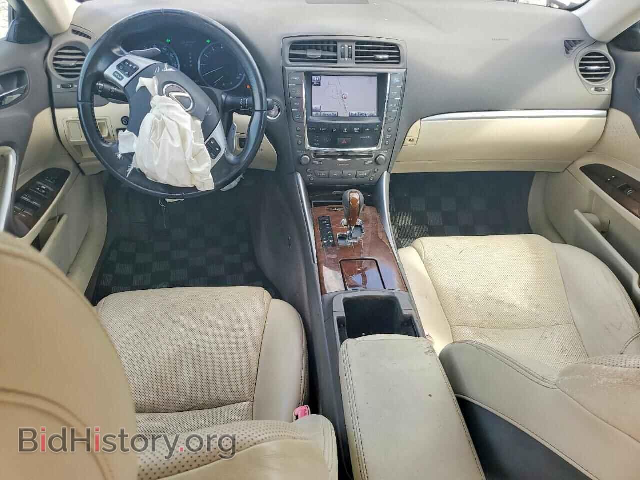 2011 LEXUS IS - VIN: JTHBF5C29B5148086 - Photo 8