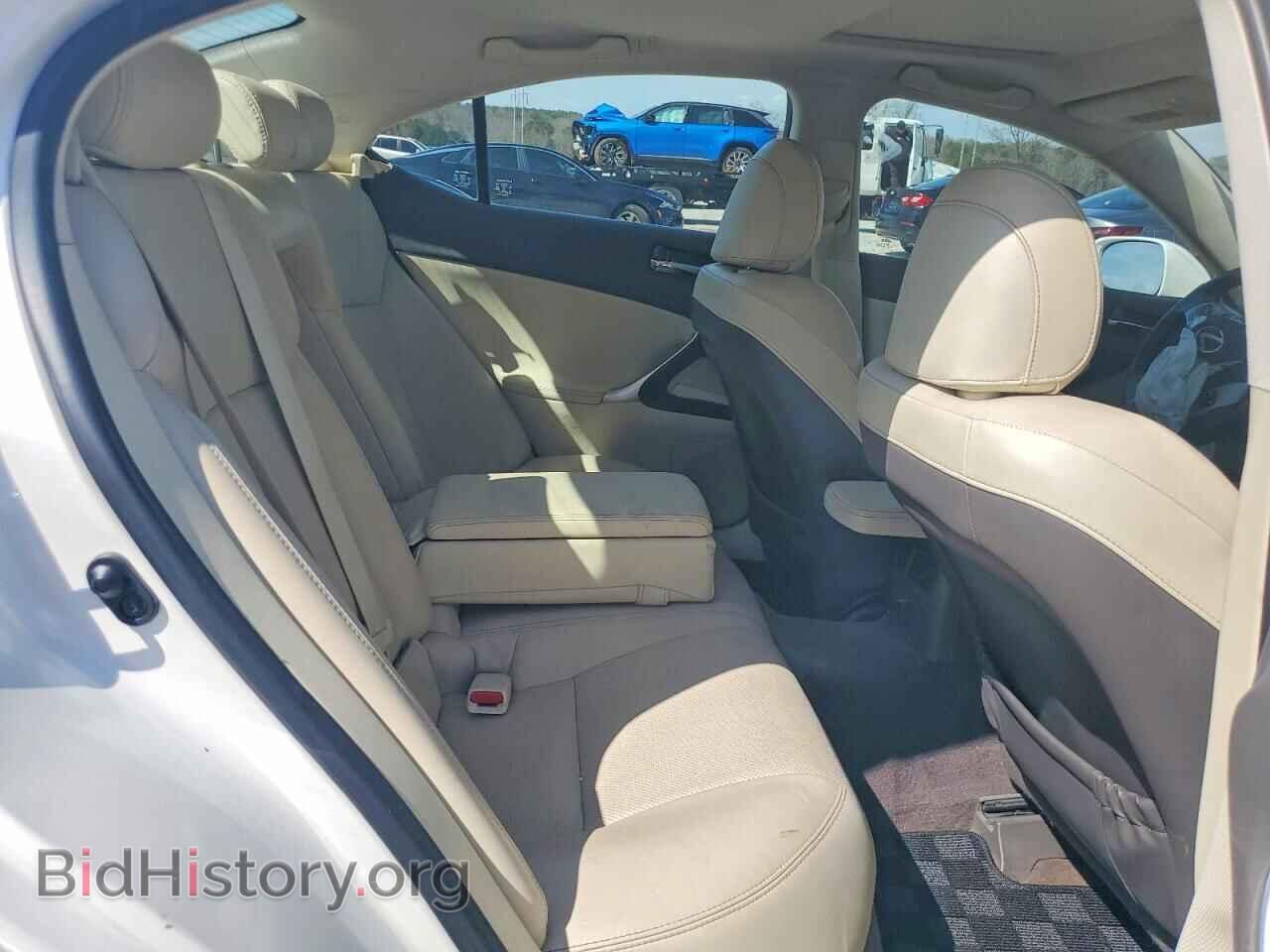 2011 LEXUS IS - VIN: JTHBF5C29B5148086 - Photo 10