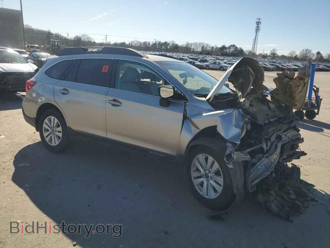2018 SUBARU OUTBACK - VIN: 4S4BSAFC8J3352989 - Фото 4
