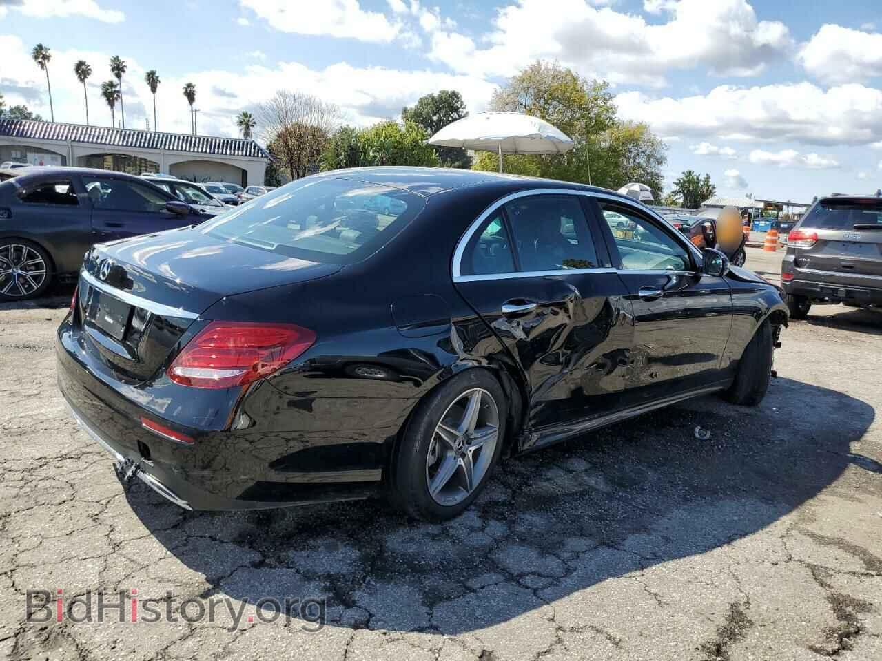 2020 MERCEDES-BENZ E-CLASS - VIN: WDDZF8DB3LA724219 - Фото 3