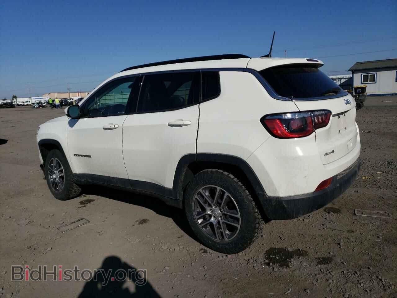 2019 JEEP COMPASS - VIN: 3C4NJDBB6KT714133 - Фото 2