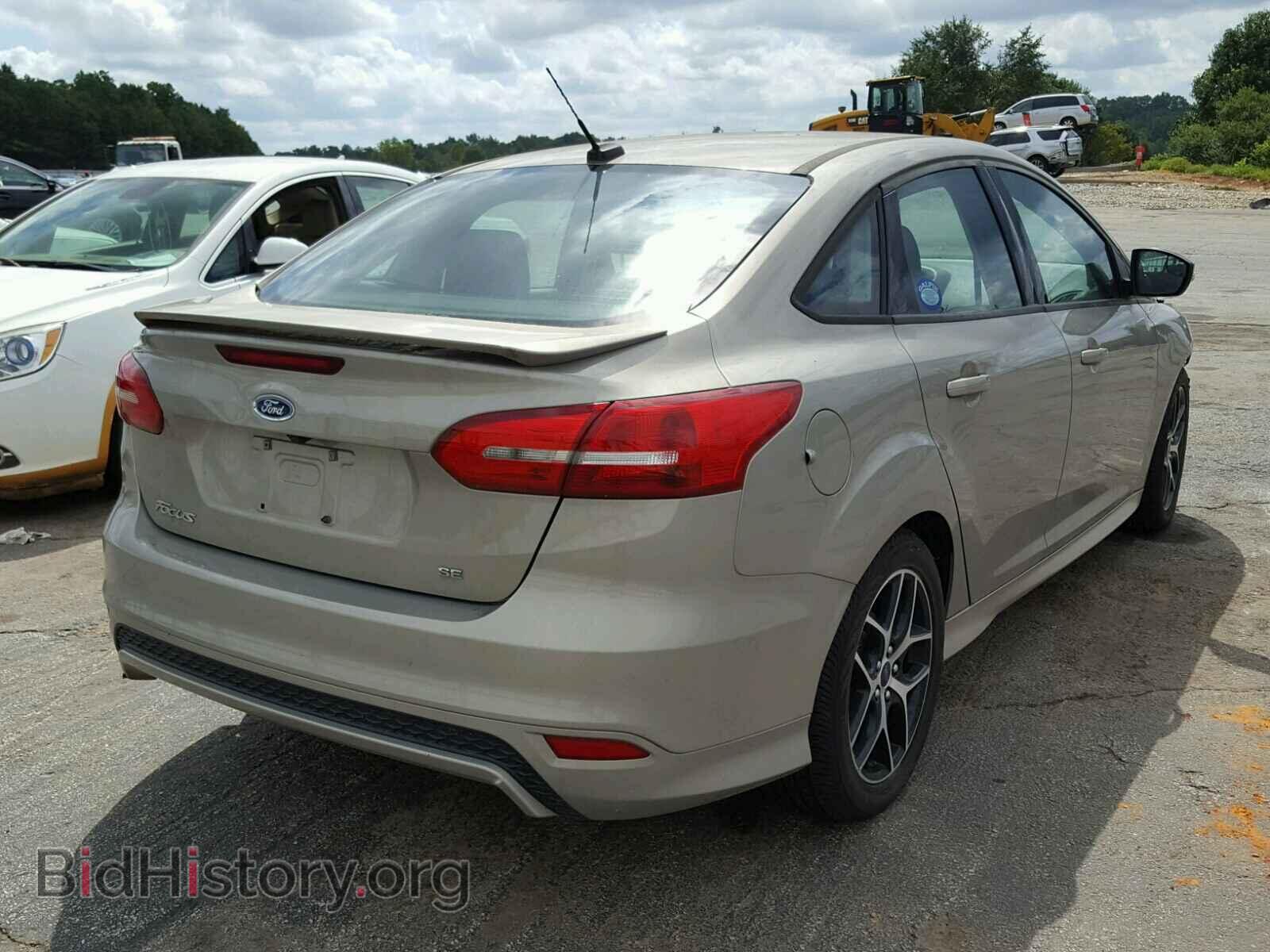 2016 FORD FOCUS - VIN: 1FADP3F23GL301576 - Photo 4
