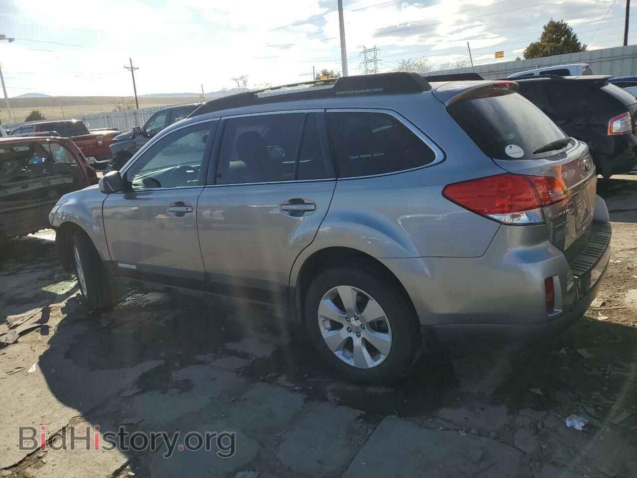2010 SUBARU OUTBACK - VIN: 4S4BRCCC1A3317304 - Фото 2
