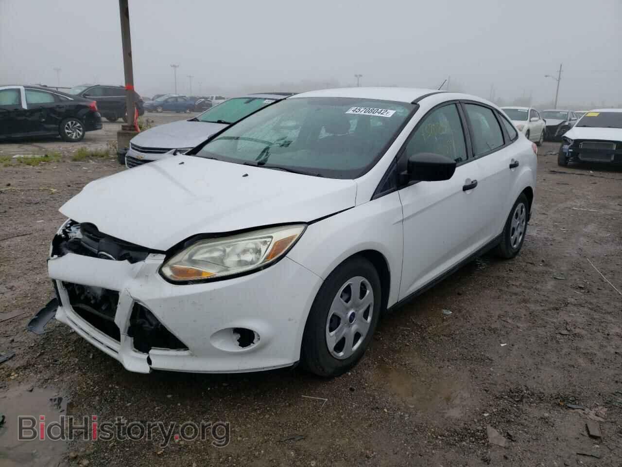 2013 FORD FOCUS - VIN: 1FADP3E21DL135958 - Фото 2
