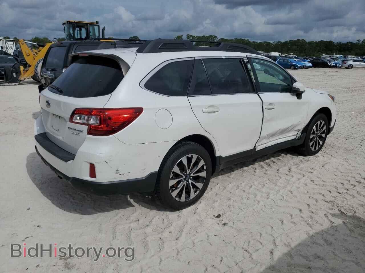 2017 SUBARU OUTBACK - VIN: 4S4BSANC5H3228321 - Фото 3