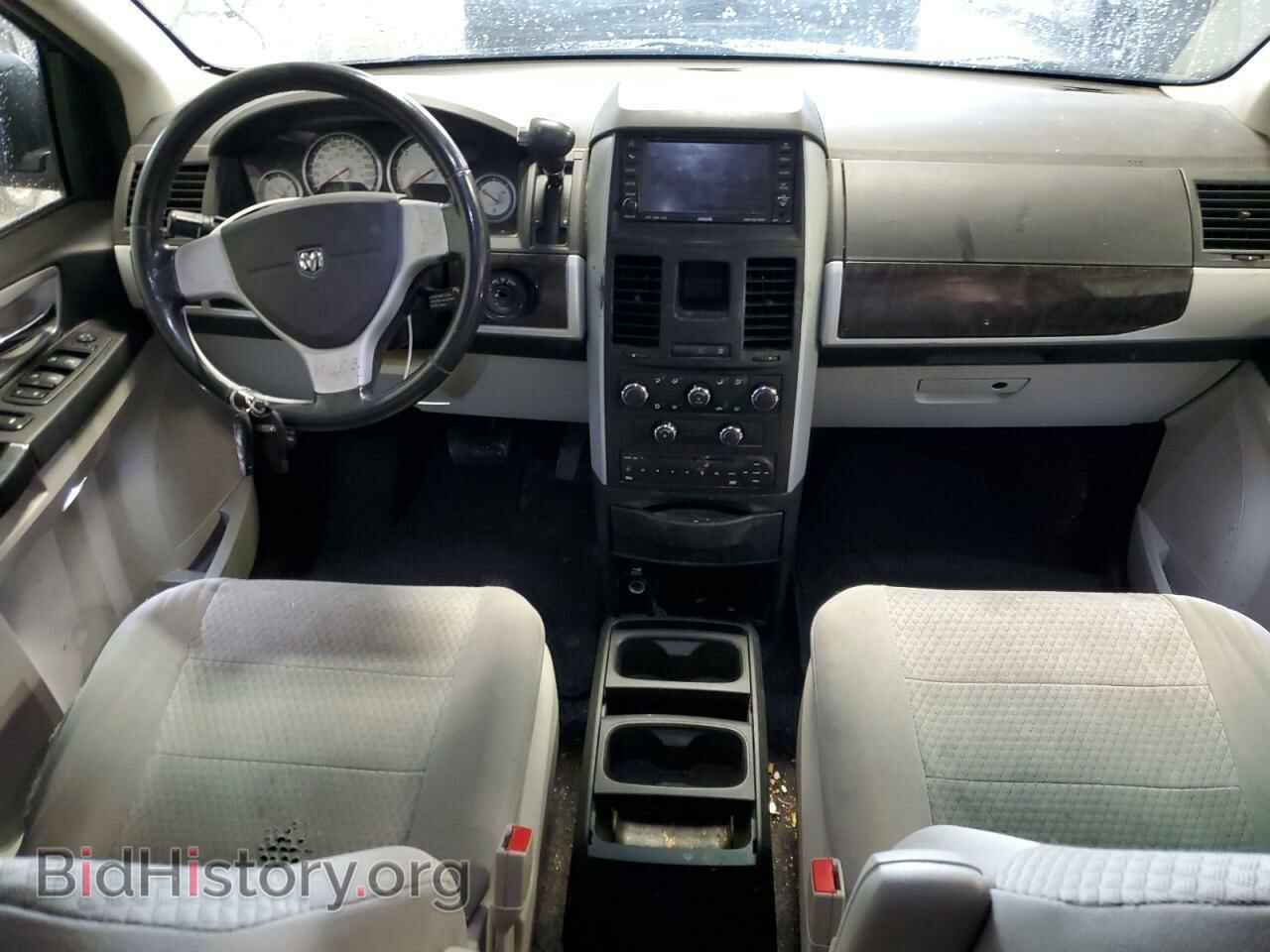 2010 DODGE CARAVAN - VIN: 2D4RN5D17AR218326 - Фото 8