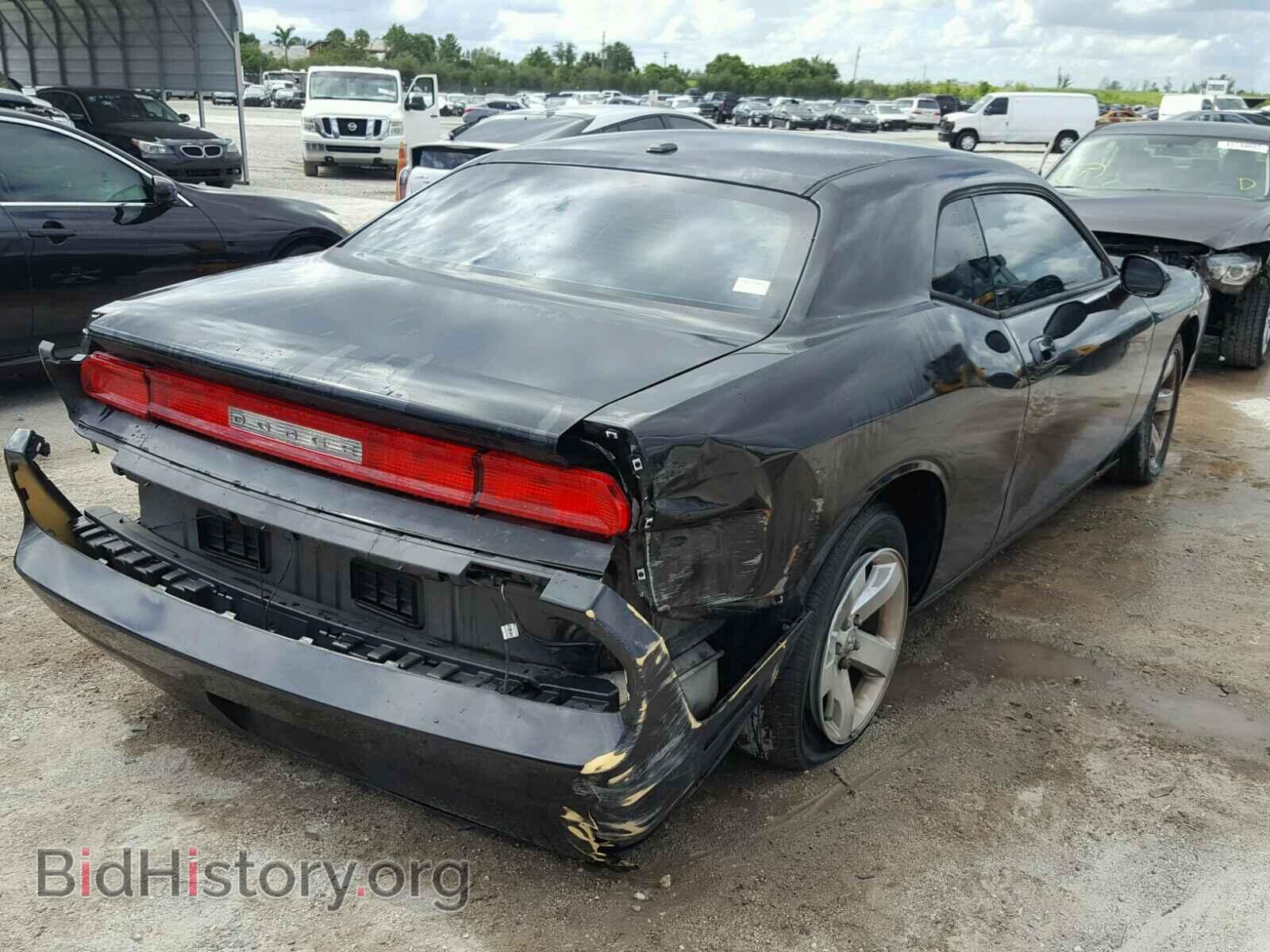 2010 DODGE CHALLENGER - VIN: 2B3CJ4DV9AH179743 - Photo 4