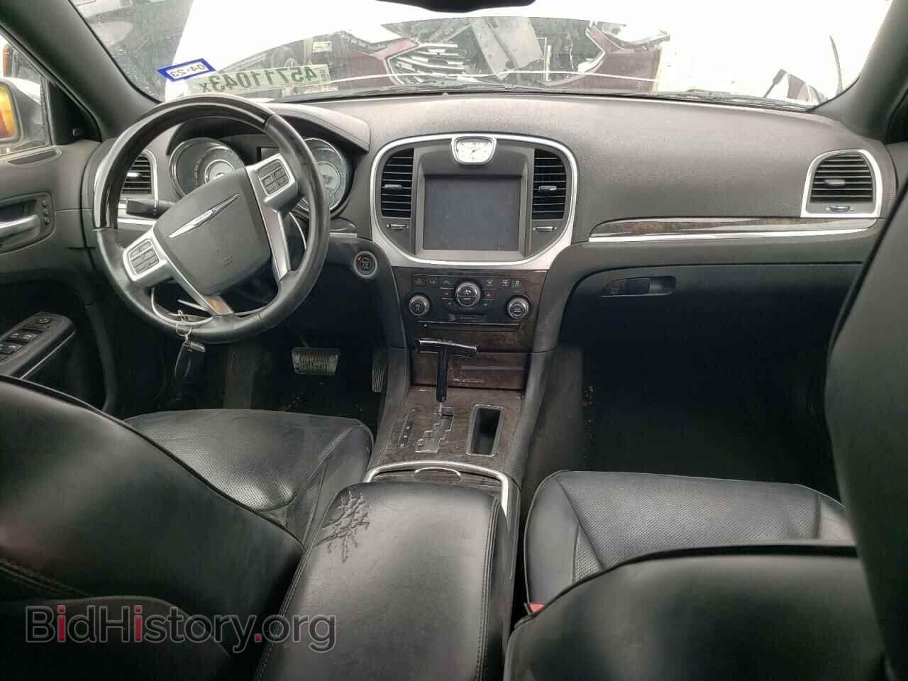 2013 CHRYSLER 300 - VIN: 2C3CCAETXDH523691 - Фото 8