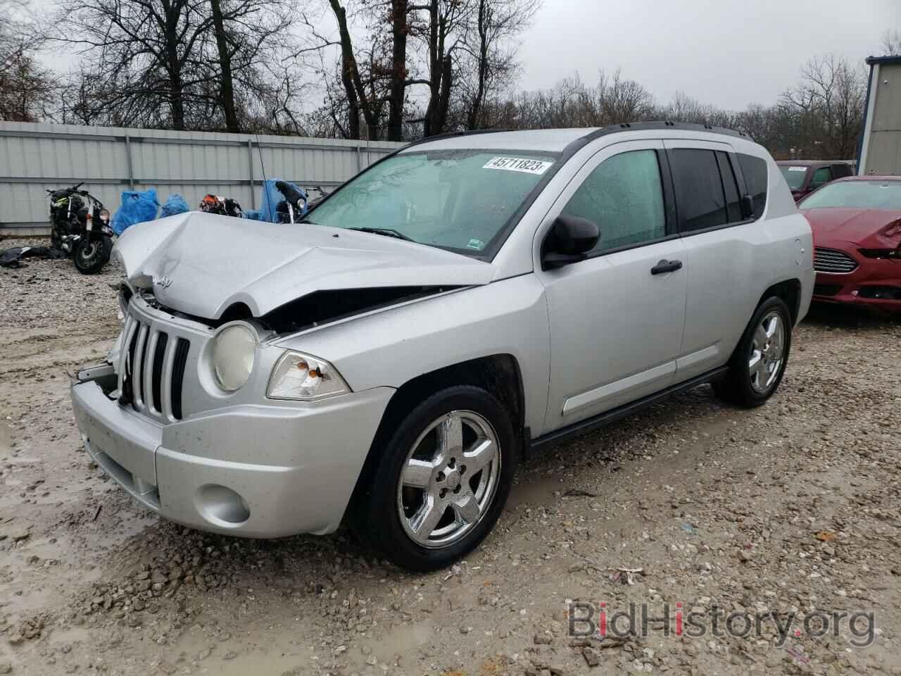 Фотография 1J8FT57W37D230877 - JEEP COMPASS 2007