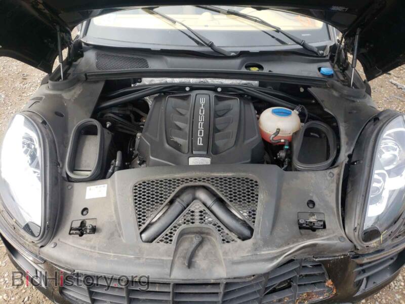 2016 Porsche MACAN (VIN WP1AB2A54GLB57462) — photo 7 of 10