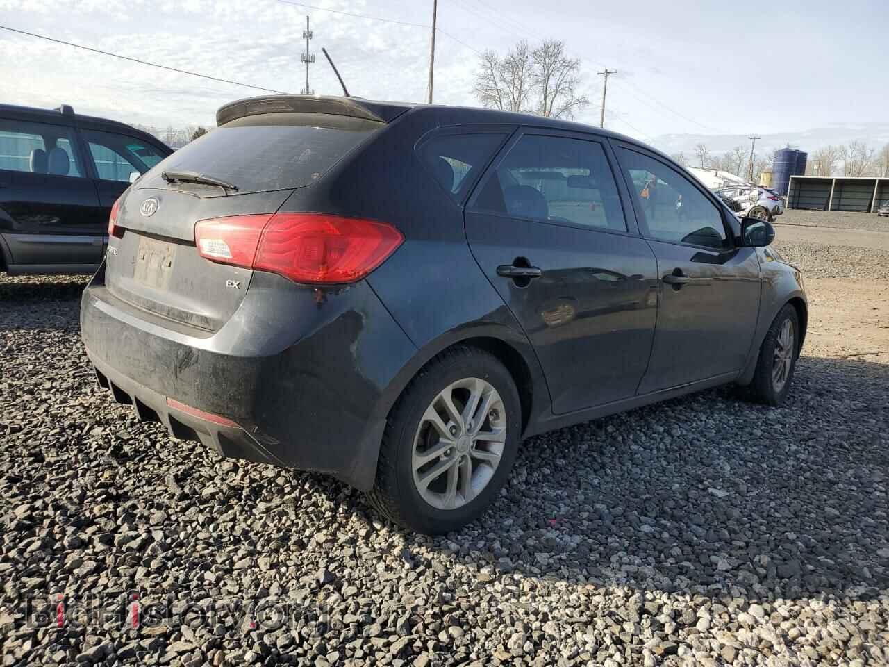 2011 KIA FORTE - VIN: KNAFU5A28B5347414 - Фото 3