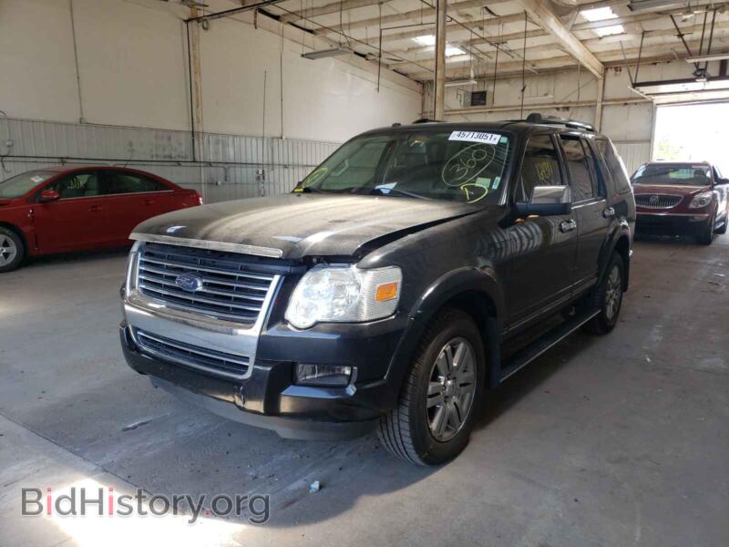2010 Ford EXPLORER (VIN 1FMEU7F80AUA18052) — photo 2 of 10
