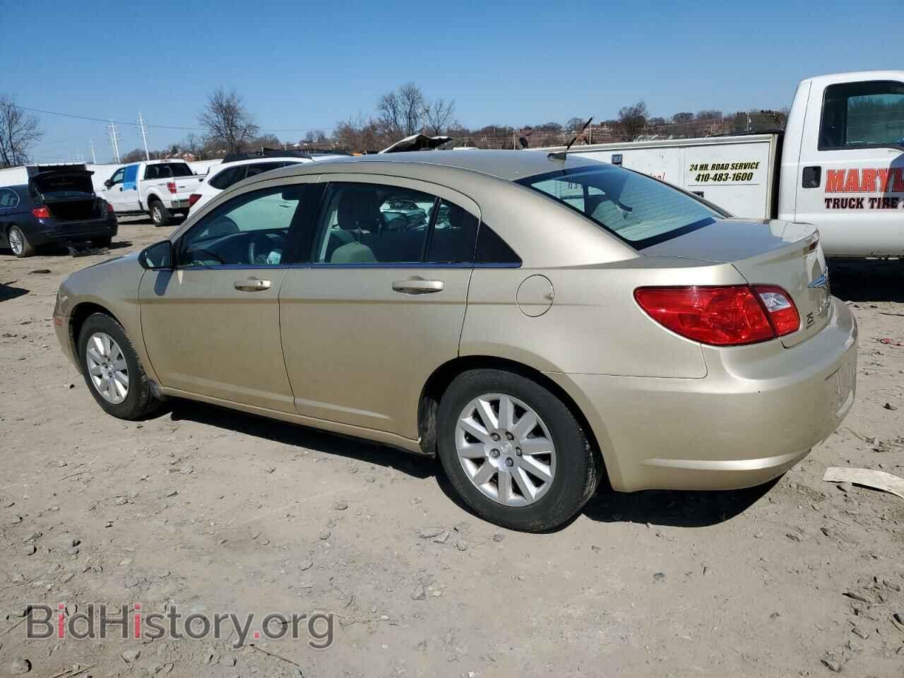 2010 CHRYSLER SEBRING - VIN: 1C3CC4FB1AN227291 - Фото 2