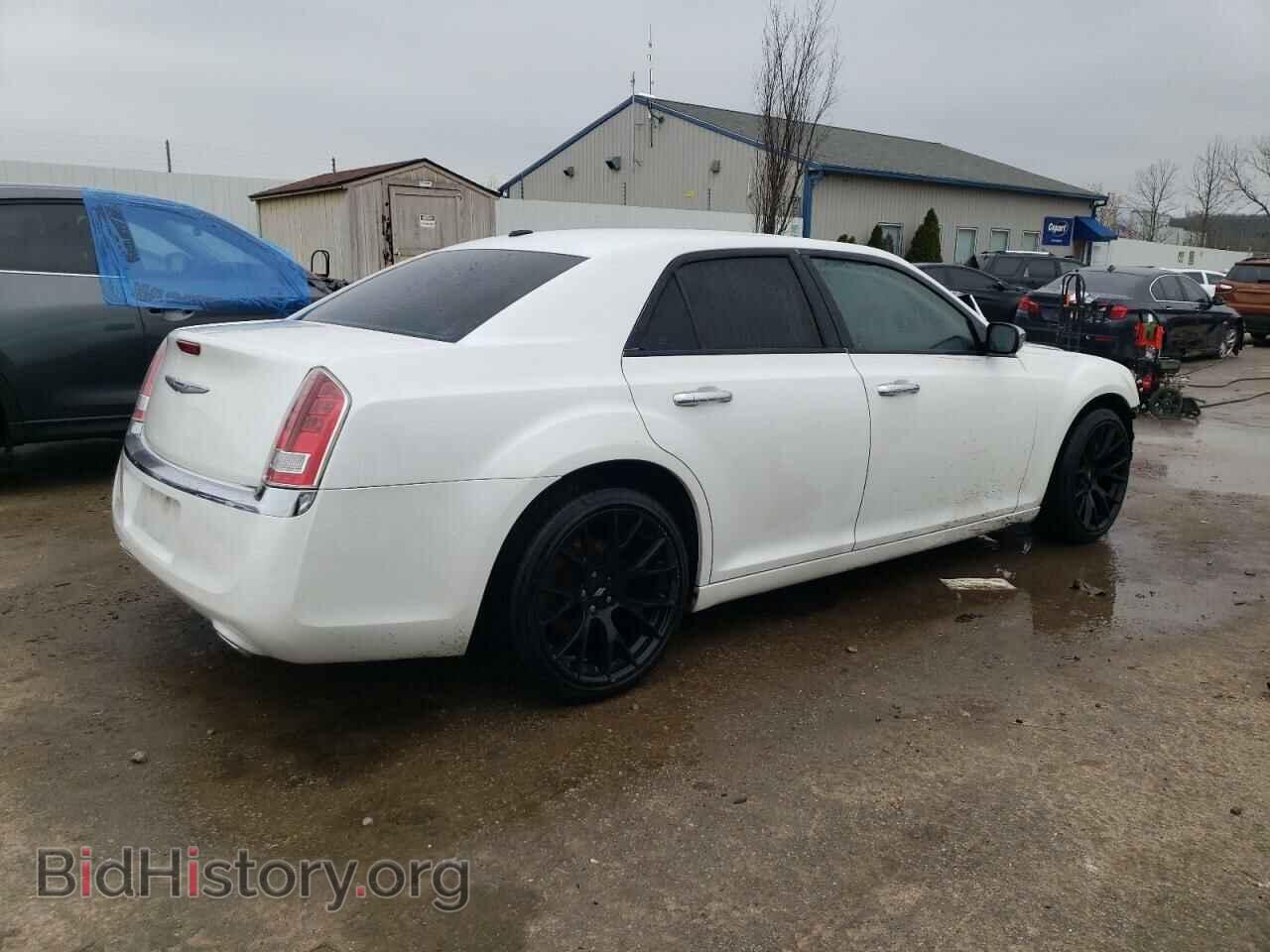 2012 CHRYSLER 300 - VIN: 2C3CCACG1CH229052 - Фото 3
