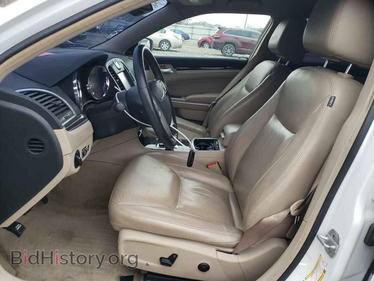 2012 CHRYSLER 300 - VIN: 2C3CCACG1CH229052 - Фото 7