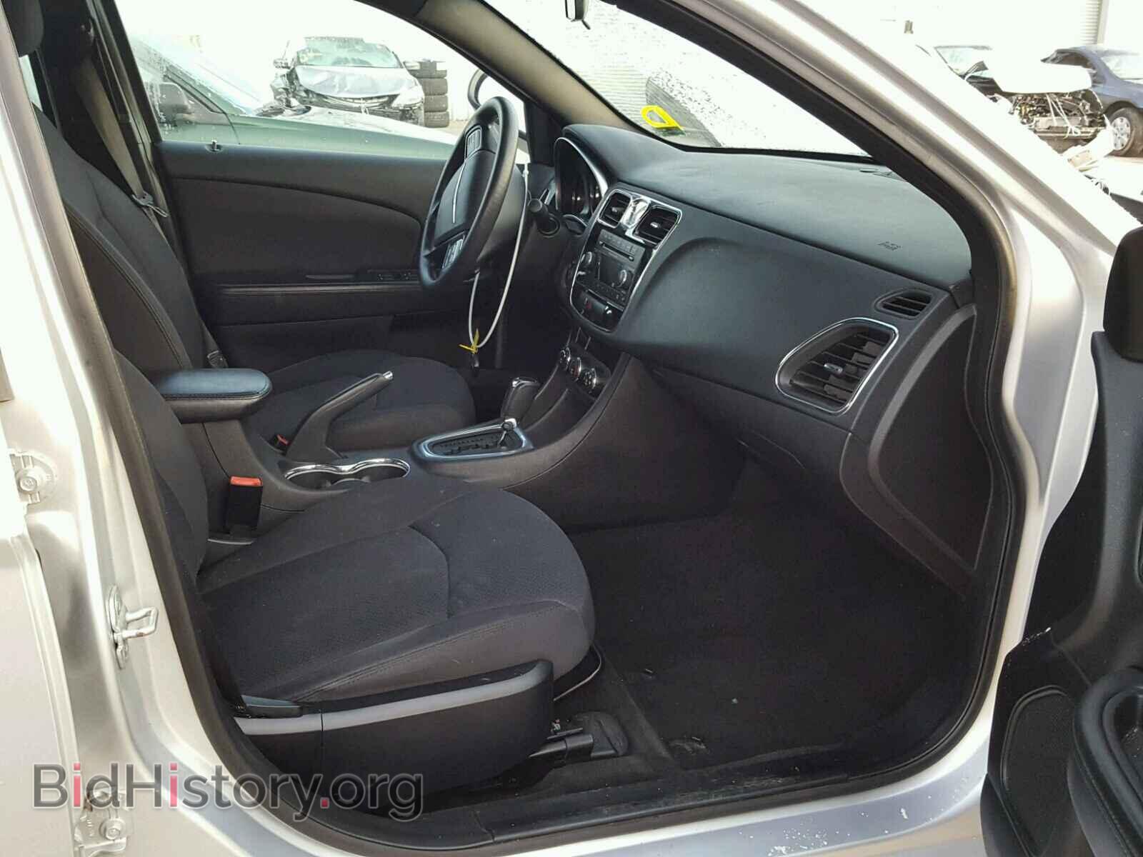 2012 CHRYSLER 200 - VIN: 1C3CCBAB8CN262067 - Photo 5