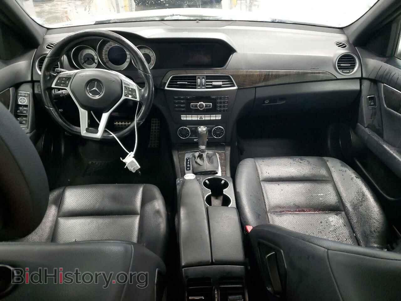 2012 MERCEDES-BENZ C-CLASS - VIN: WDDGF8FB5CA699439 - Фото 8