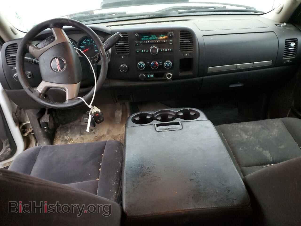 2011 GMC SIERRA - VIN: 1GT220C88BZ411214 - Фото 8