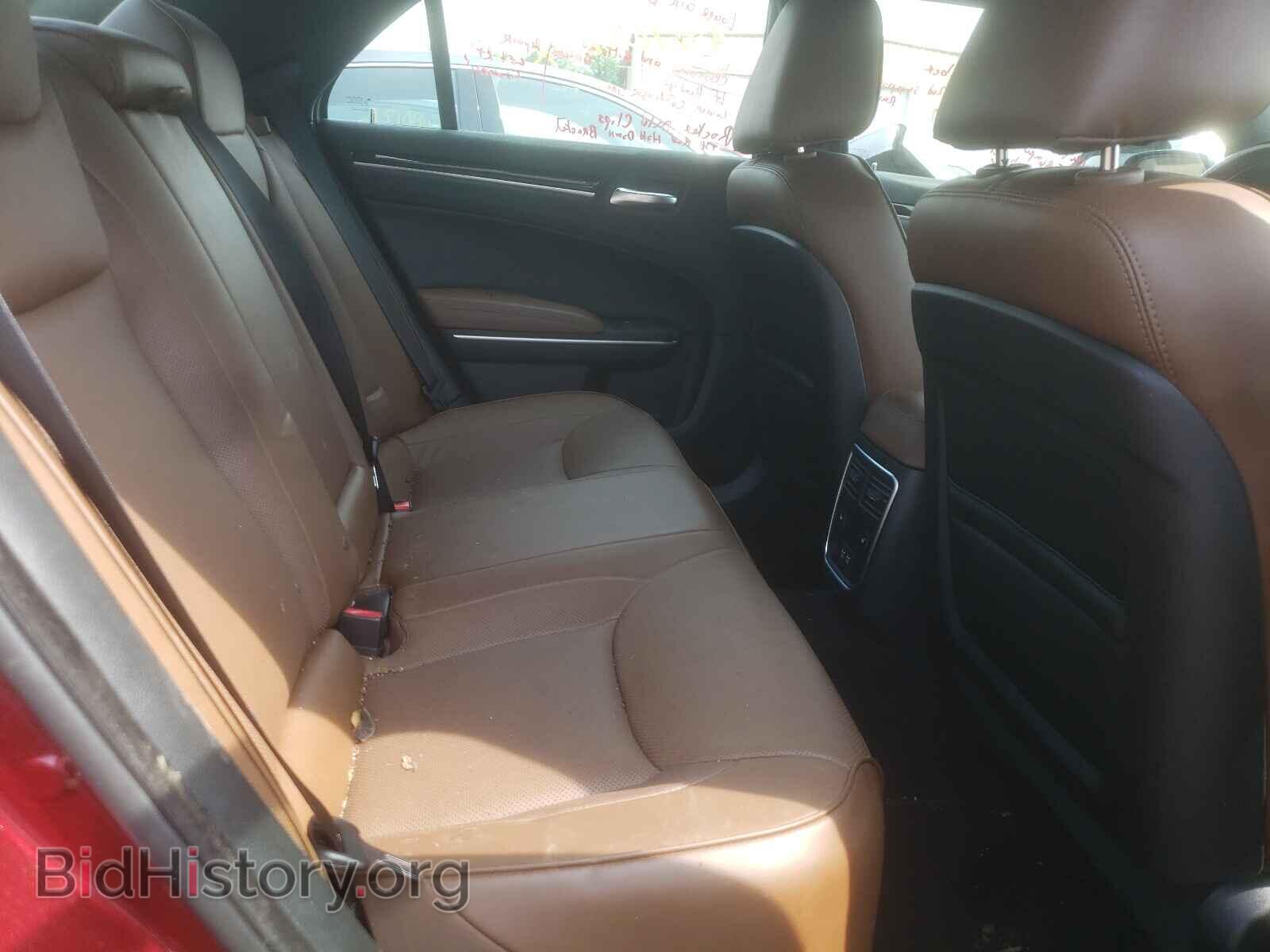 2019 CHRYSLER 300 - VIN: 2C3CCAKG8KH566592 - Фото 6