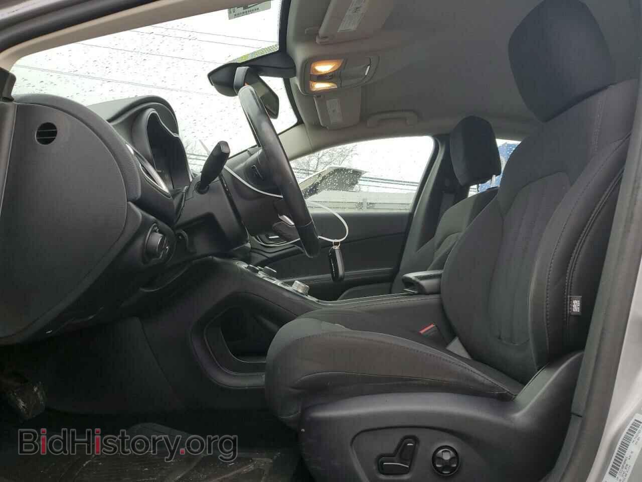 2015 CHRYSLER 200 - VIN: 1C3CCCAB0FN604816 - Фото 7
