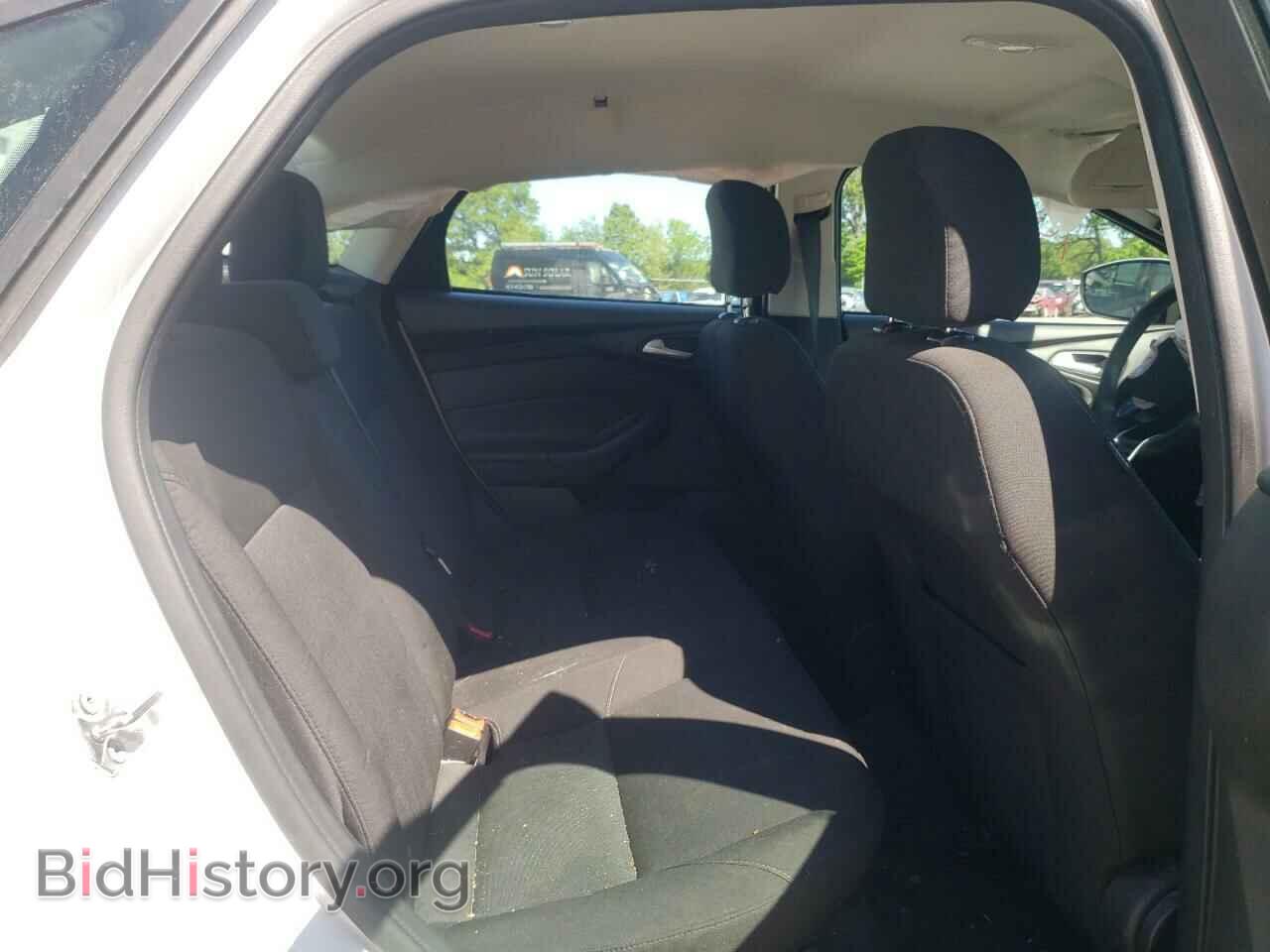 2016 FORD FOCUS - VIN: 1FADP3F24GL399730 - Photo 6