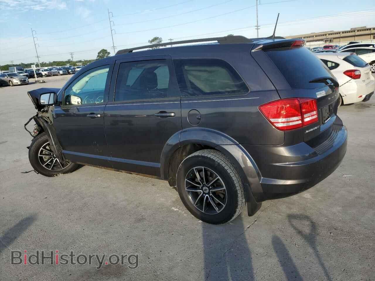 2018 DODGE JOURNEY - VIN: 3C4PDCAB0JT507702 - Фото 2
