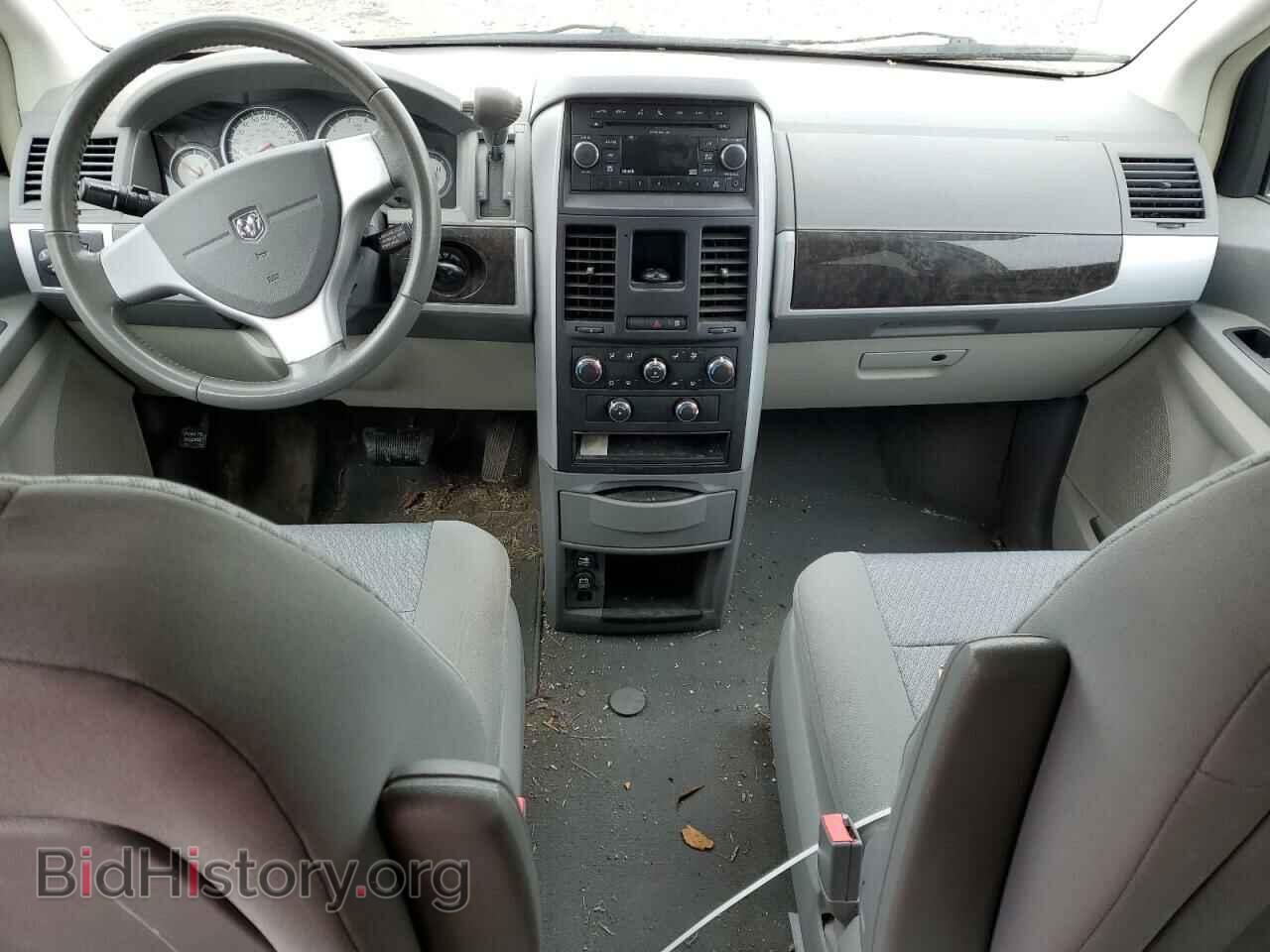2010 DODGE CARAVAN - VIN: 2D4RN5D15AR135221 - Фото 8