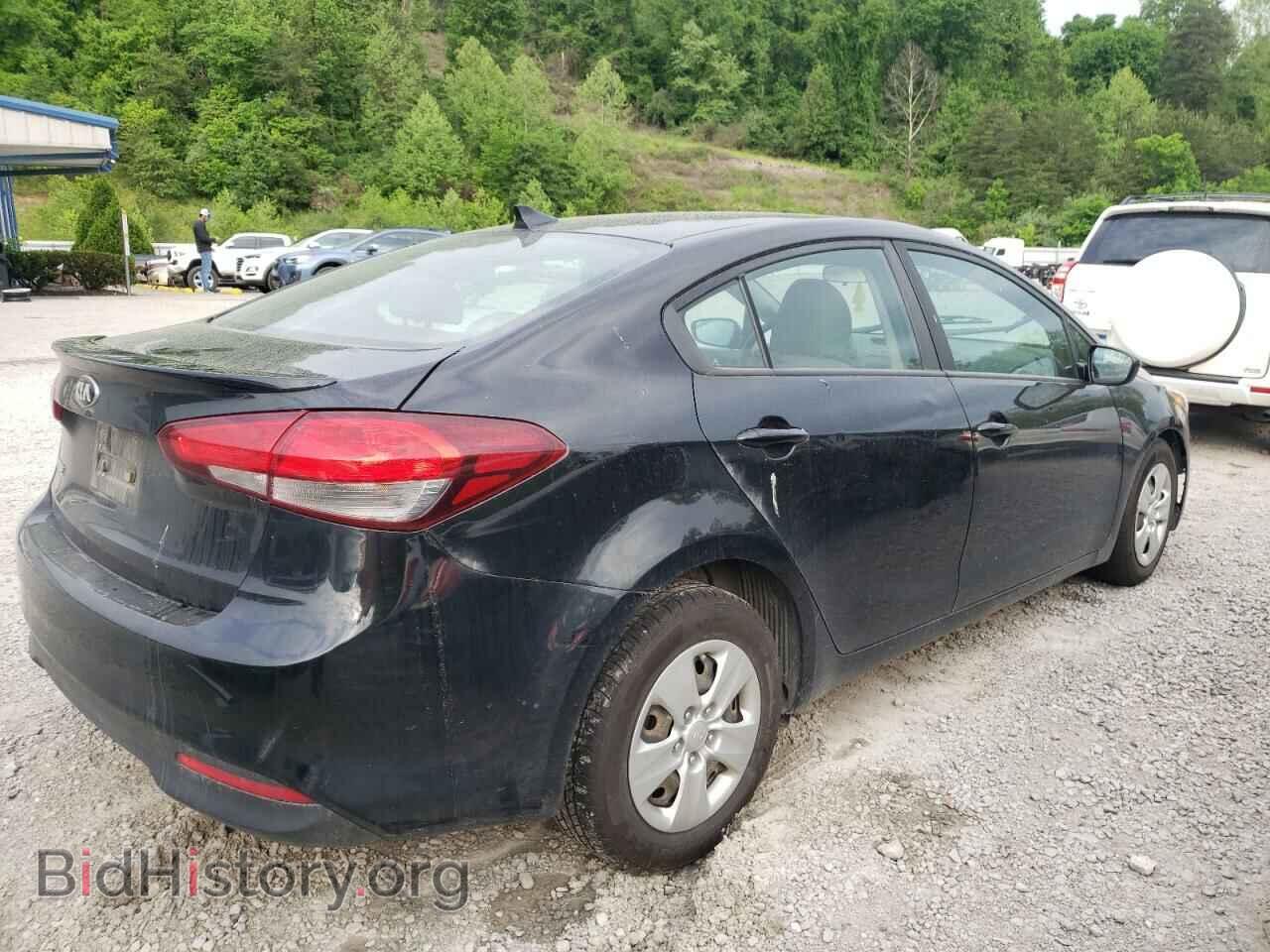 2017 KIA FORTE - VIN: 3KPFK4A71HE016993 - Фото 4