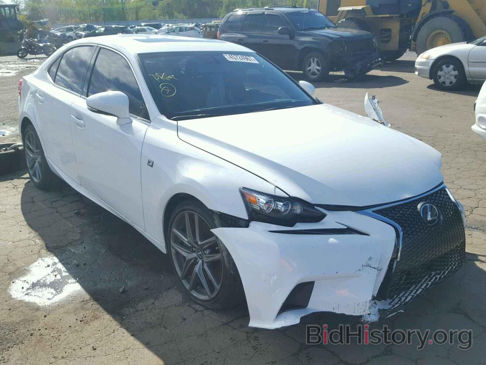 Photo JTHCM1D20G5011563 - LEXUS IS 300 2016