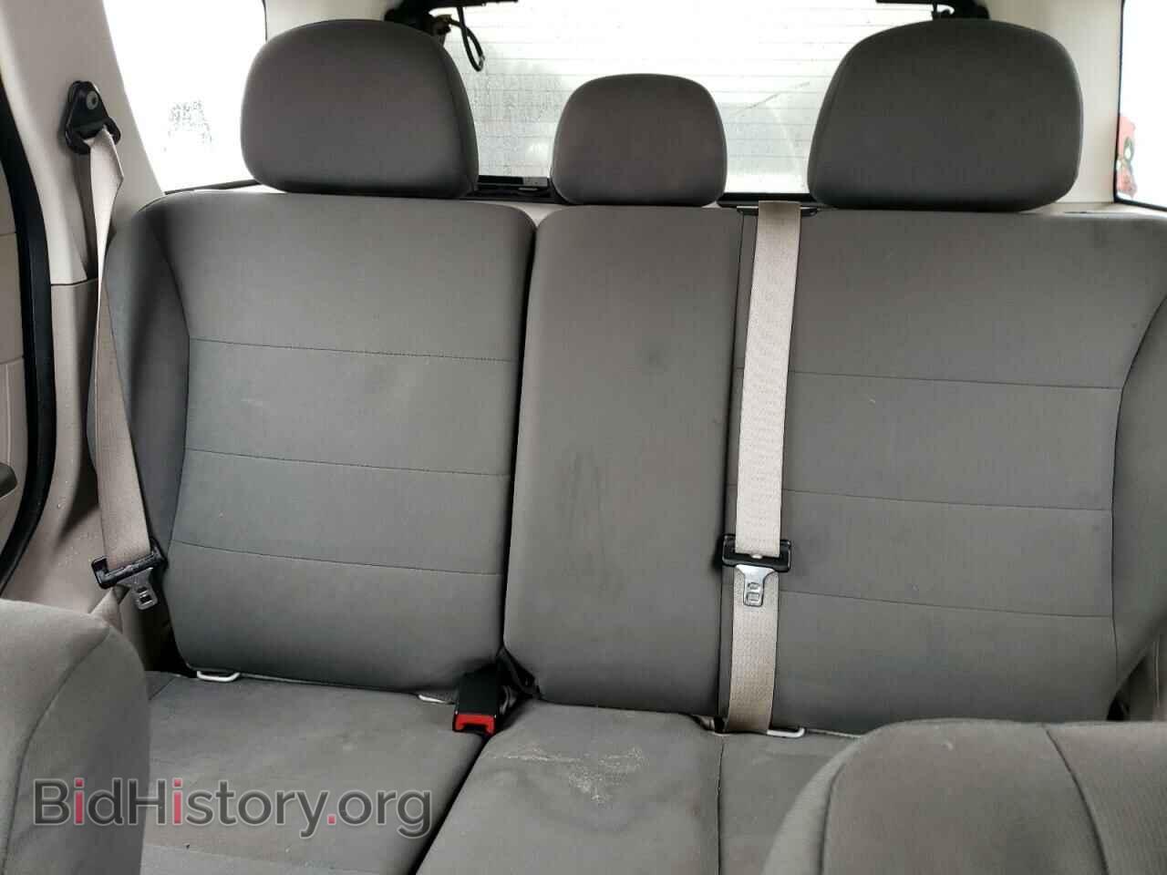 2010 FORD ESCAPE - VIN: 1FMCU0C75AKB63111 - Фото 10