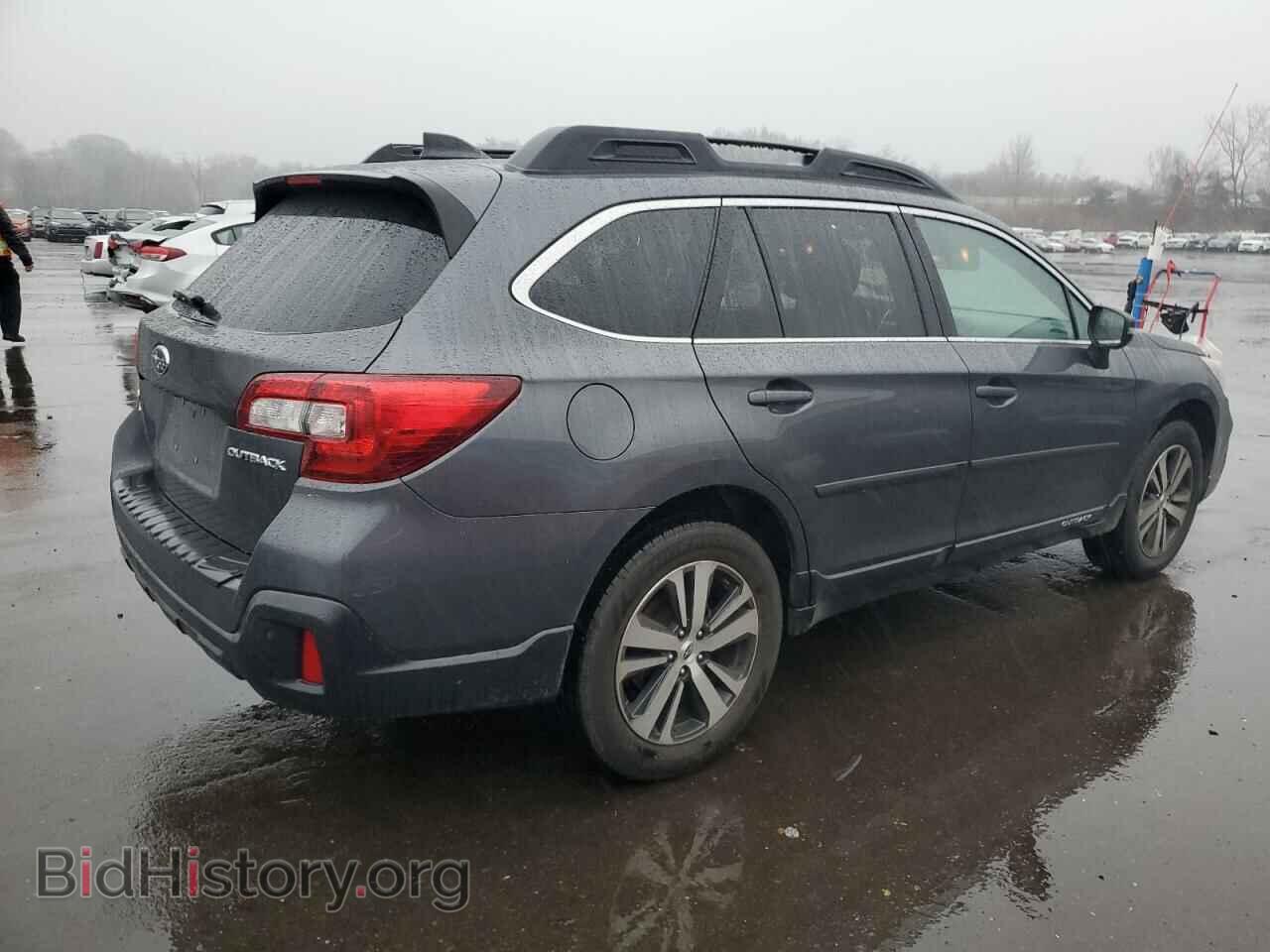 2018 SUBARU OUTBACK - VIN: 4S4BSANC6J3351180 - Фото 3