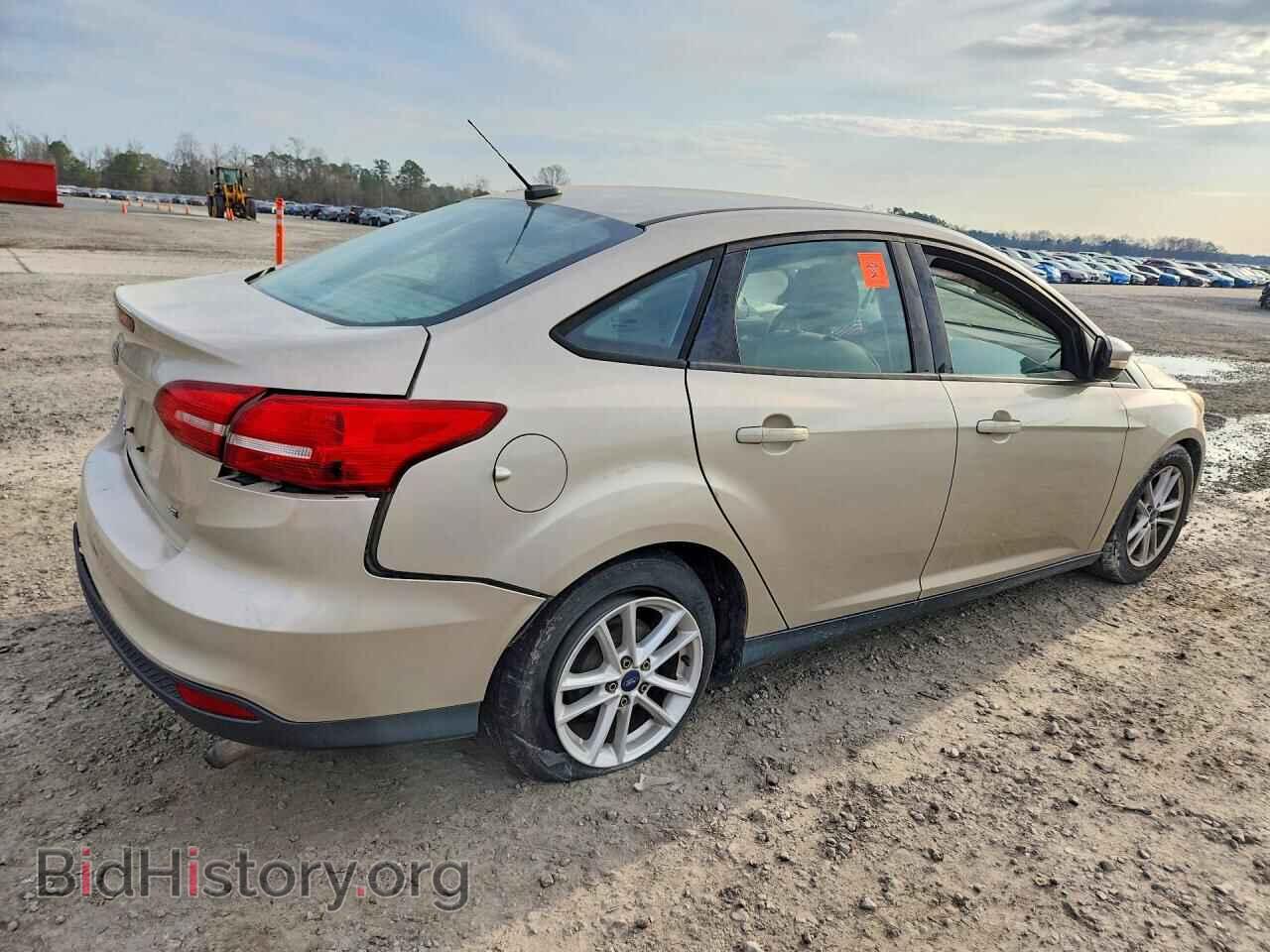 2017 FORD FOCUS - VIN: 1FADP3F25HL274821 - Photo 3