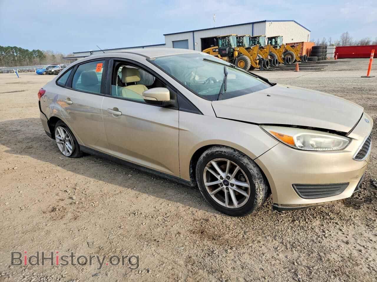 2017 FORD FOCUS - VIN: 1FADP3F25HL274821 - Photo 4