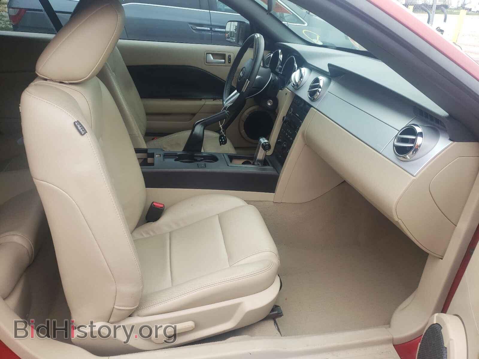 2009 FORD MUSTANG - VIN: 1ZVHT84N995143363 - Фото 5