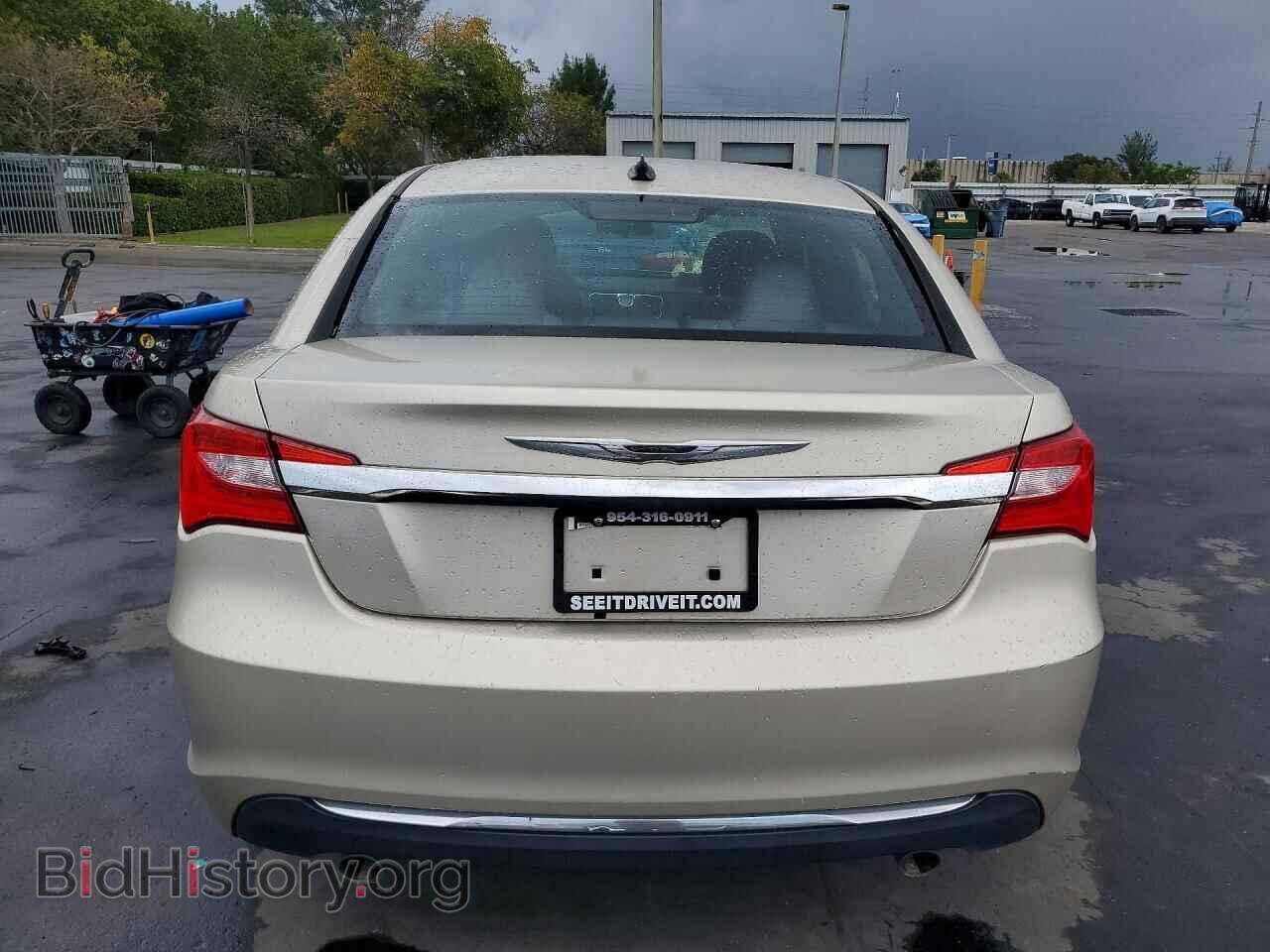 2014 CHRYSLER 200 - VIN: 1C3CCBAGXEN101430 - Photo 6