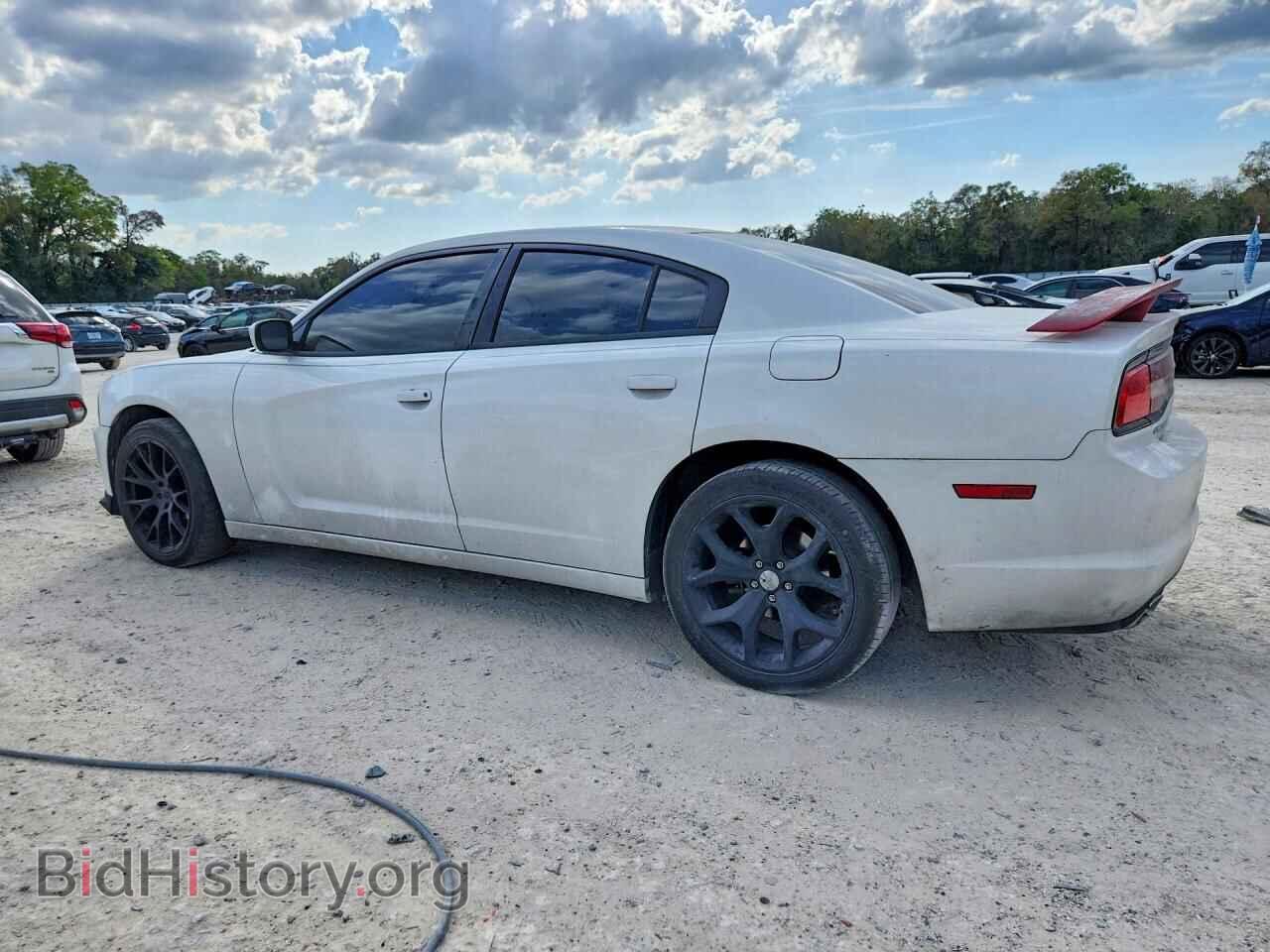 2011 DODGE CHARGER - VIN: 2B3CL3CG9BH587068 - Фото 2