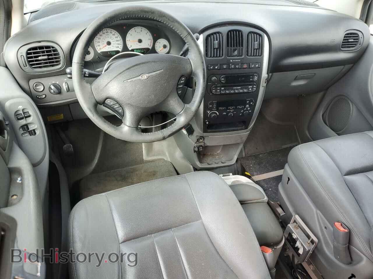 2006 CHRYSLER MINIVAN - VIN: 2A4GP54L26R617341 - Фото 8
