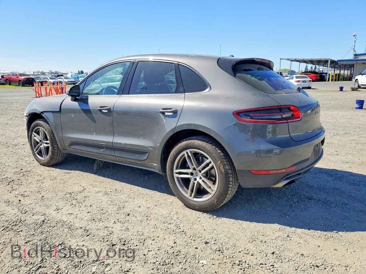 2018 PORSCHE MACAN - VIN: WP1AA2A54JLB03394 - Photo 2