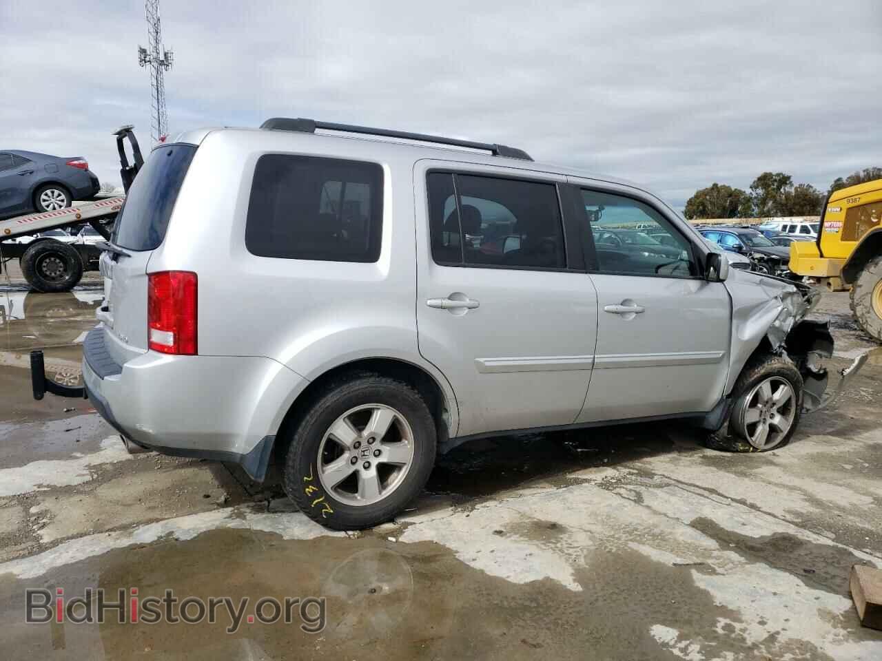 2011 HONDA PILOT - VIN: 5FNYF4H65BB092633 - Фото 3