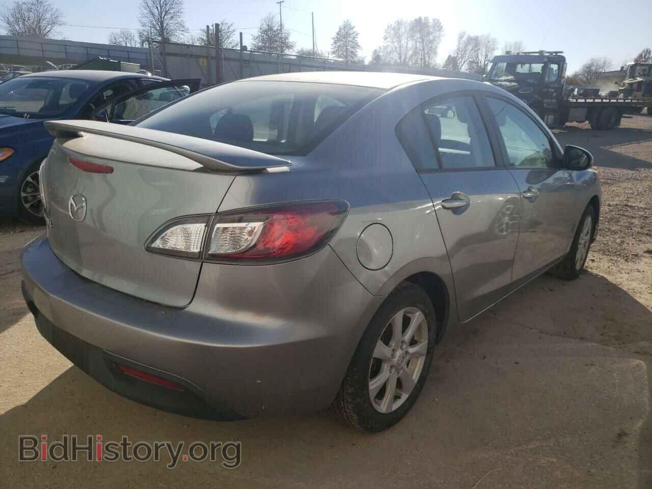 2010 MAZDA 3 - VIN: JM1BL1SF8A1283461 - Photo 4