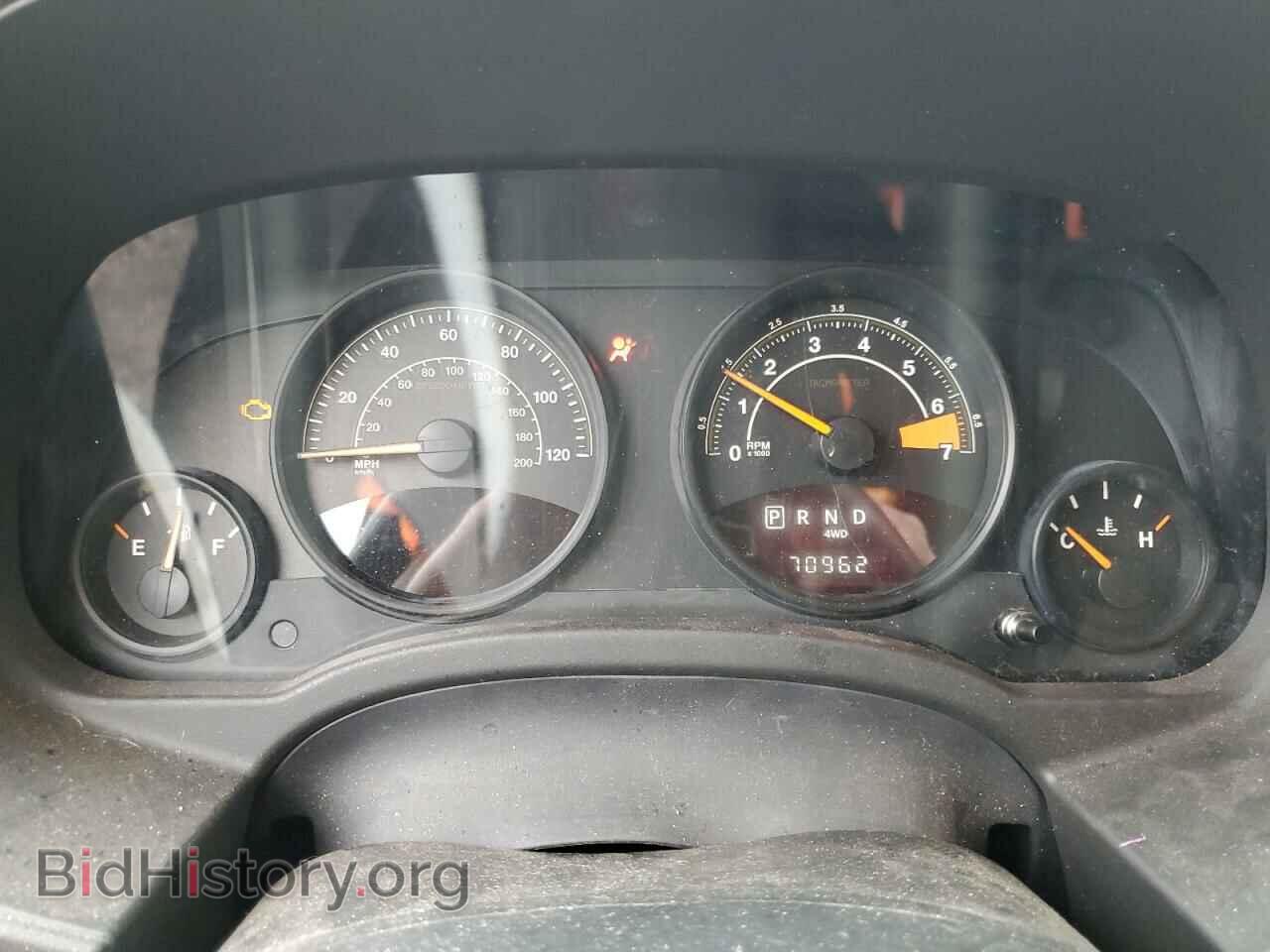 2016 JEEP COMPASS - VIN: 1C4NJDBBXGD756463 - Фото 9